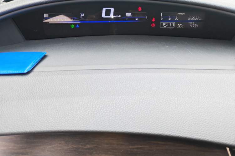 Used Honda Jade 2014 1.8L Automatic Comfort Elite Version 5 Seats
