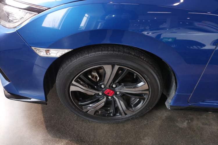 Used Honda Civic 2021 HATCHBACK 220TURBO CVT Trendy Cool Edition