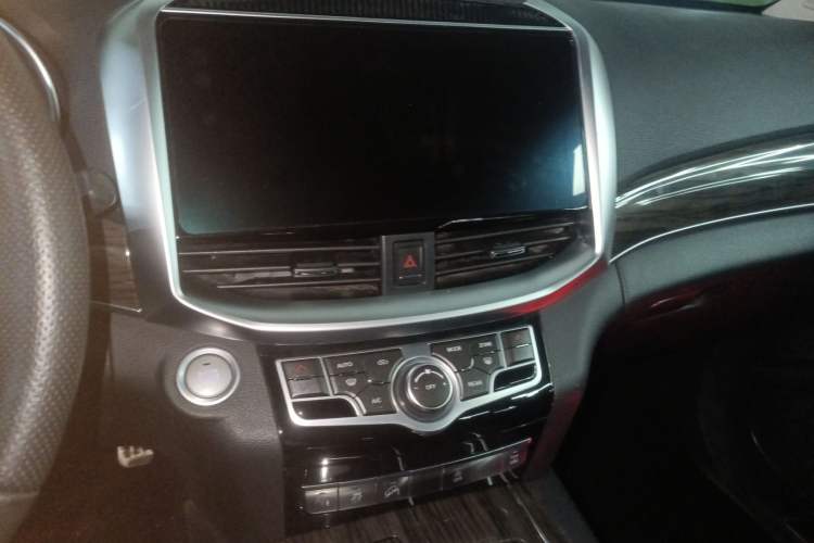 Used Haval H9 2022 2.0T Gasoline 4x4 Elite Model 5 Seats
