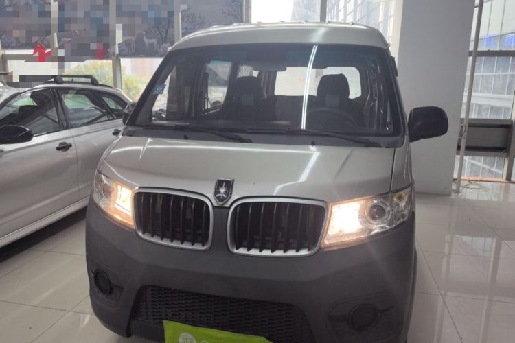 Used Jinbei Hiace X30 2020 1.5L Super-Comfortable Version China VI Standard SWC15M Front