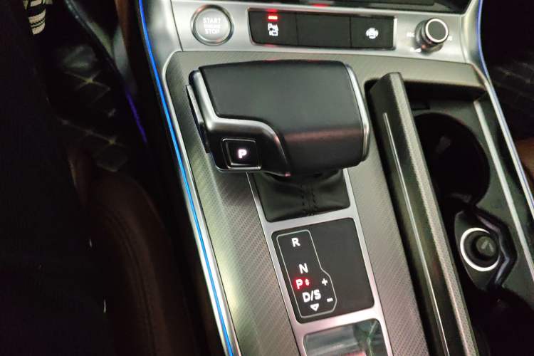 Used Audi A6L 2020 45 TFSI quattro Prestige Elegant Edition Gear Lever