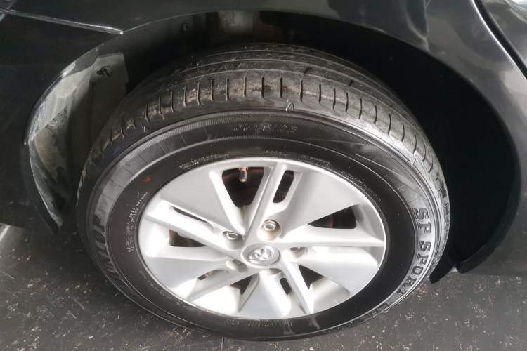 Used Toyota Corolla 2014 1.6L CVT GL
