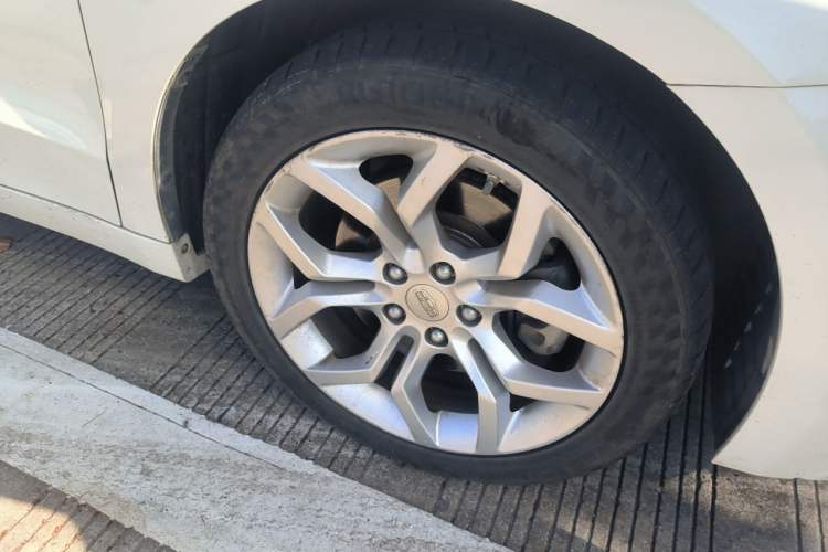 Used Geely Auto Emgrand GT 2015 1.8T Flagship Model