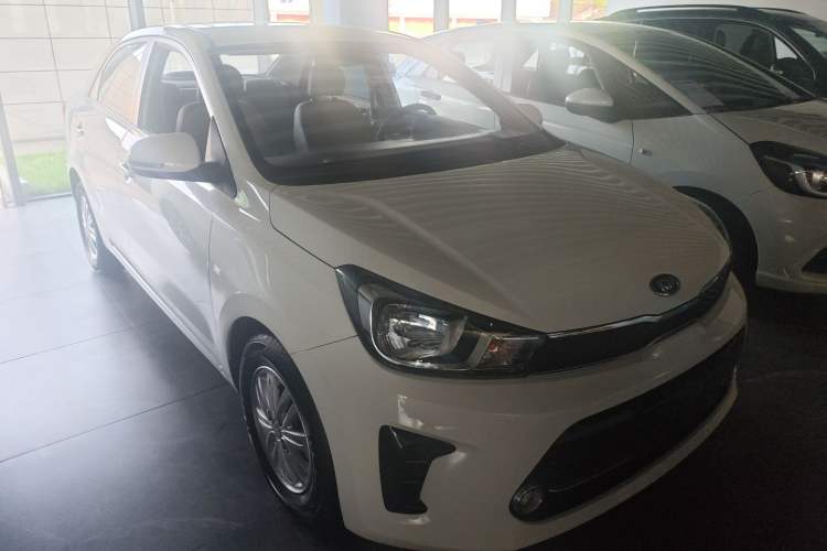 Used Kia Pegas 2019 1.4L Automatic Value Edition National VI Standard Front Right 45 Deg