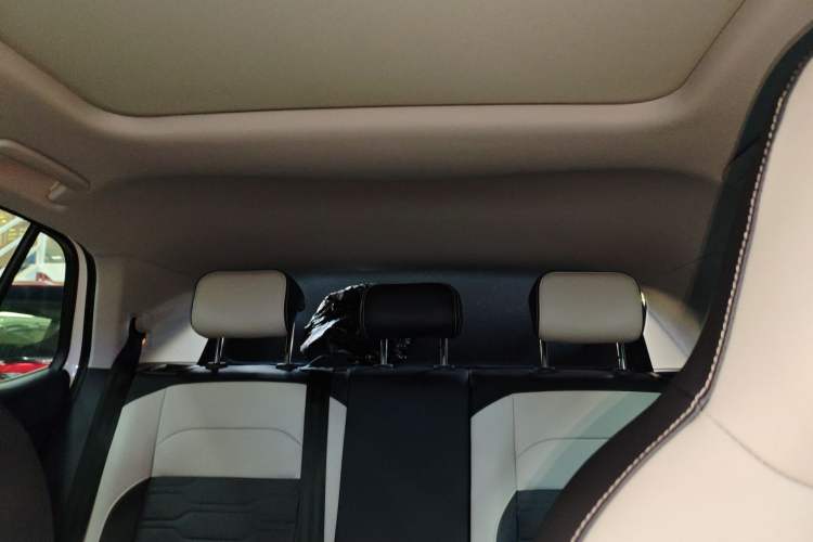 Used Volkswagen Tharu 2025 New Sharp 1.5L Ambitious Edition
