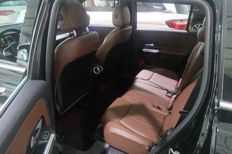 Used Mercedes-Benz GLB 2021 GLB 200 Fashion Model Left Rear Seat