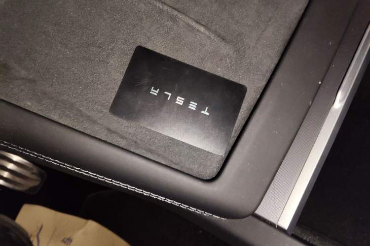 Used Tesla Model 3 2023 Rear-Wheel-Drive Version
