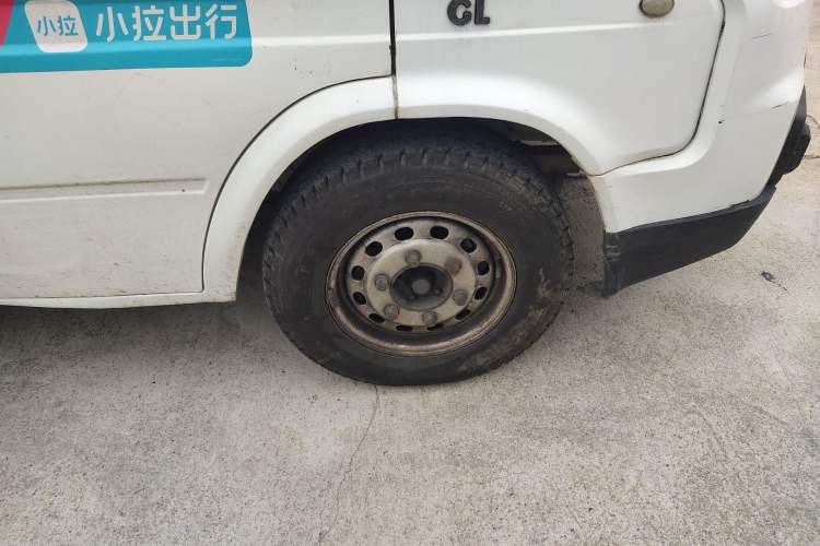 Used JMC Transit 2017 2.8T Commercial Version Long Wheelbase Mid-Roof 3-Seater JX493
