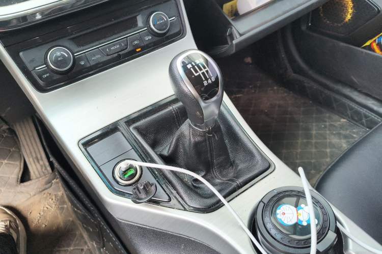 Used Geely Auto Emgrand GL 2017 1.8L Manual Elite Model
