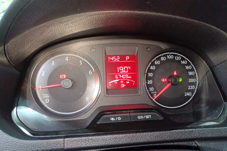 Used Volkswagen Jetta 2017 1.5L Automatic Fashion Model
