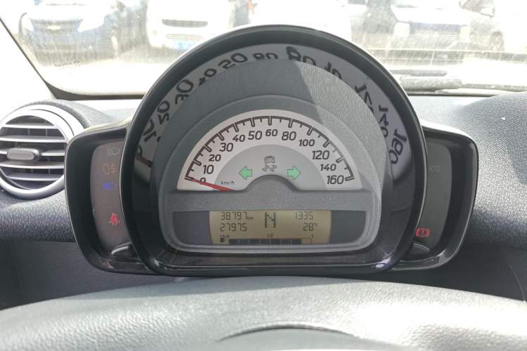 Used smart fortwo 2015 1.0 MHD Comfort Travel Edition Instrument Cluster