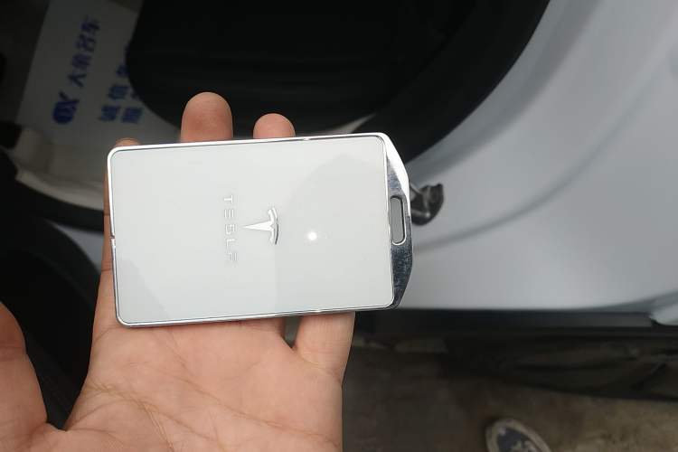 Used Tesla Model Y 2025 Rear-Wheel Drive First Edition