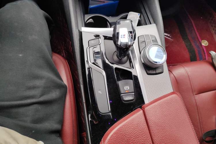 Used BMW 5 Series 2019 530Li xDrive M Sport Package Gear Lever