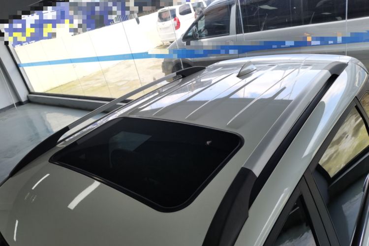 Used CHANGAN CS35 2015 1.6L Automatic Luxury Model China IV Standard Roof