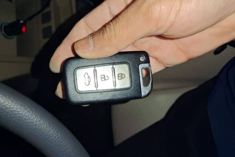 Used Chery E5 2014 1.8L CVT ZHUOYUE Sunroof Model
