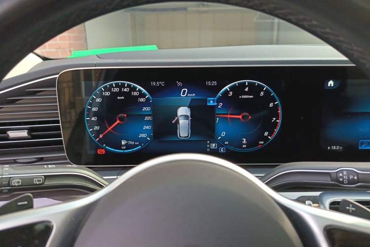 Used Mercedes-Benz GLE 2020 GLE 350 4MATIC Fashion Model Instrument Cluster