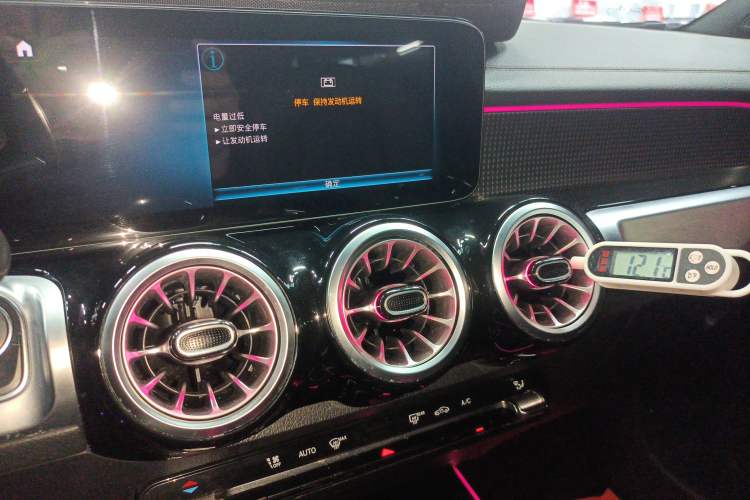 Used Mercedes-Benz GLB 2022 Updated GLB 200 Fashion Edition