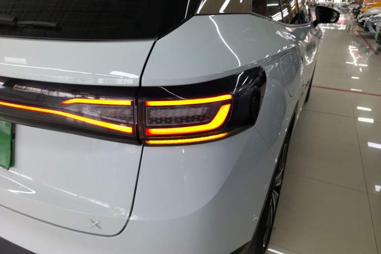 Used Volkswagen ID.4 X 2021 Pure+ Long-Range Edition
