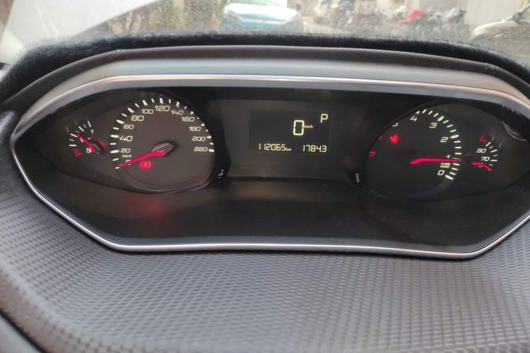 Used Peugeot 308 2016 1.6L Automatic Luxury Edition
