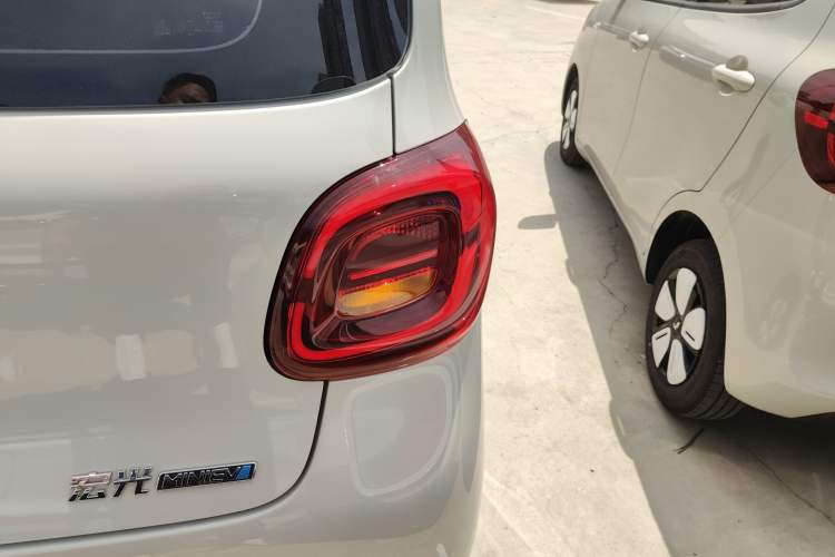 Used Wuling Hongguang MINIEV 2025 Four-Door Version Advanced Edition