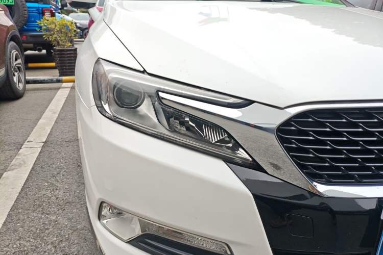 Used DS 5LS 2015 1.6T Elegant Edition THP160