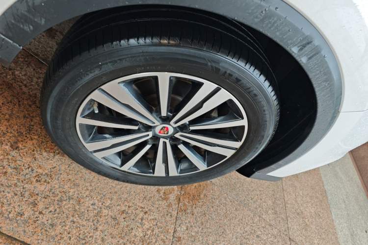 Used Roewe RX5 New Energy 2019 eRX5 50T Internet-Enhanced Flagship Edition Right Front Wheel Hub