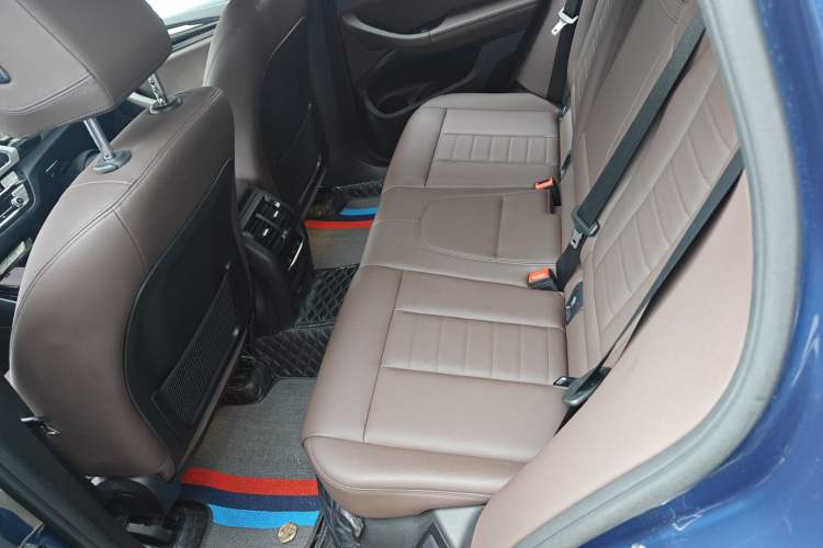 Used BMW X3 2018 xDrive25i M Sport Package China VI Left Rear Seat