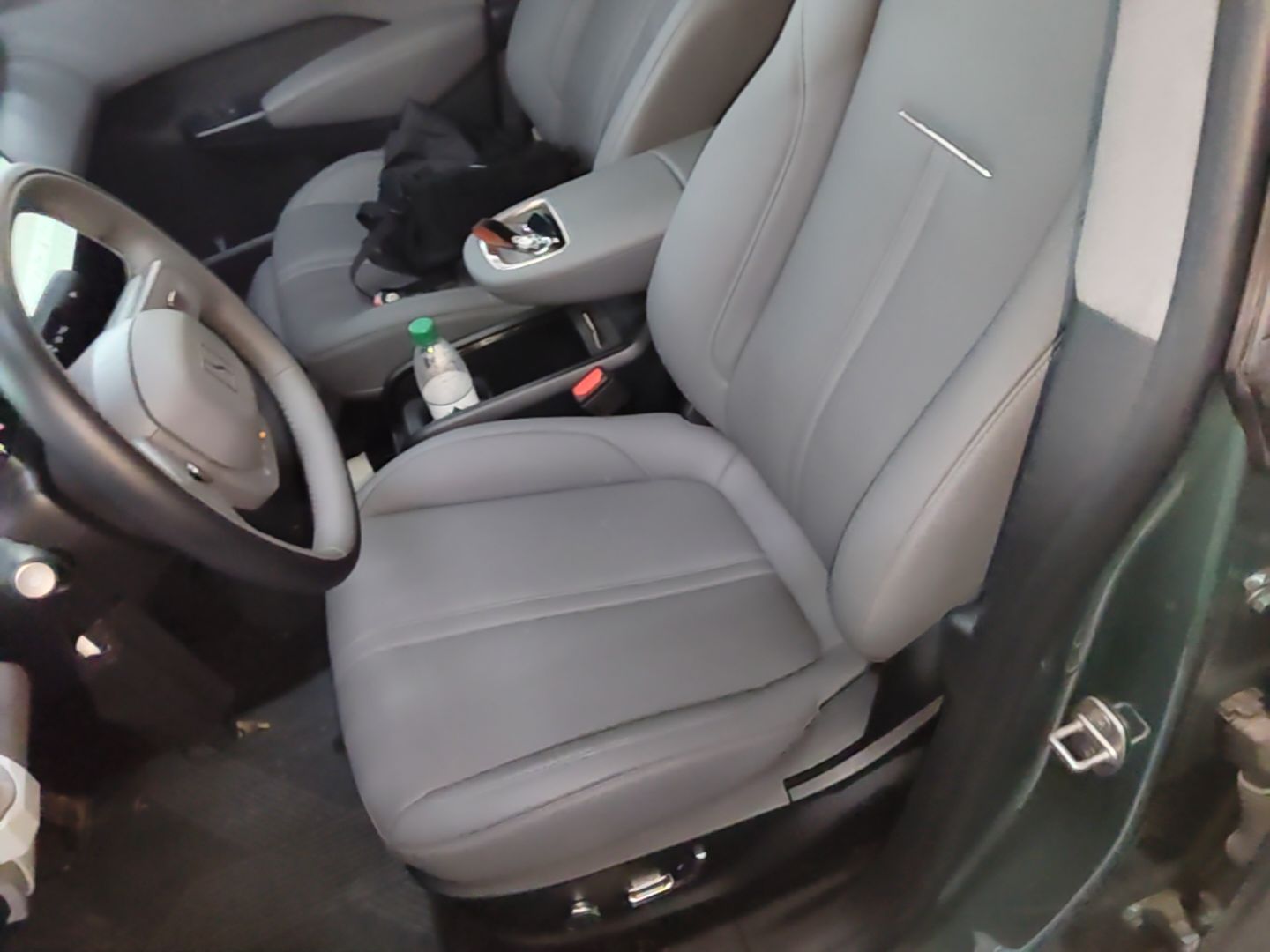 Zeekr X 2023 Rear-Drive YOU Edition 4 Seats — снимка 17