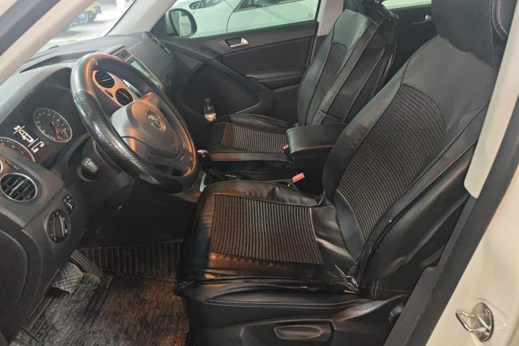 Used Volkswagen Tiguan L 2016 300TSI Automatic Two-Wheel Drive Trend Edition