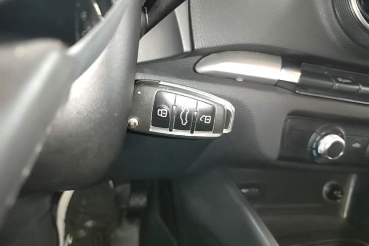 Used Audi A3 2020 Restyled Sportback 35 TFSI Entry-Level China VI Emission Standard