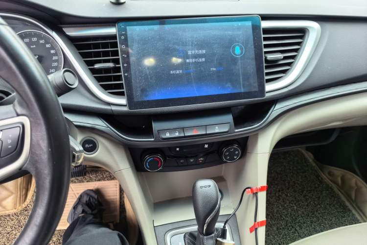 Used Buick GT 2018 15T Dual-Clutch Elite Model China V Standard Audio And AC Panel