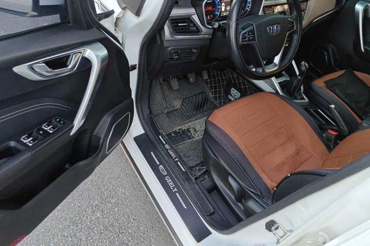 Used Geely Auto Vision X3 2017 1.5L Manual Luxury Model