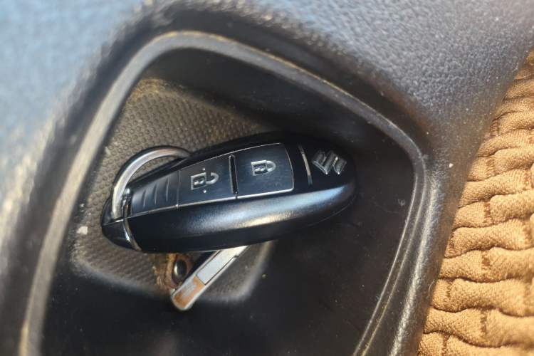 Used Suzuki S-Cross 2015 1.6L Manual Two-Wheel Drive Elite Model
