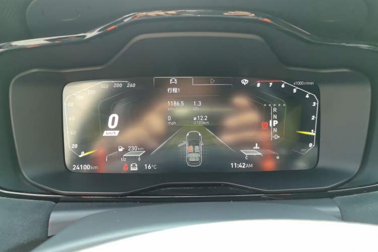 Used Lynk & Co 02 Hatchback 2021 2.0TD Halo Driving Control Kit Edition
