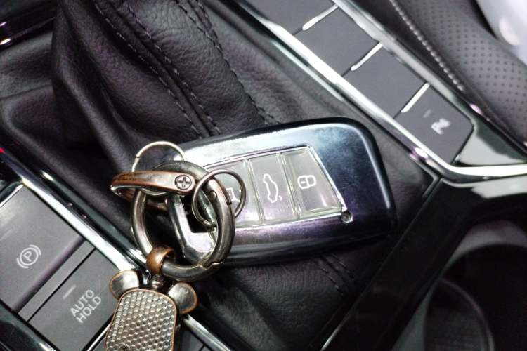 Used Volkswagen Passat 2024 380TSI Starry Dragon Edition
