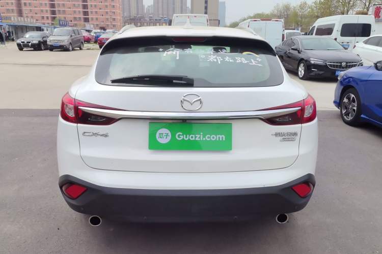 Used Mazda CX-4 2018 2.0L Automatic Two-Wheel Drive Blue Sky Premium Upgrade Version China VI Standard
