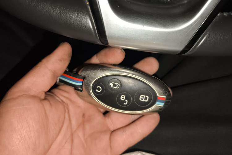 Used BYD Song MAX 2017 1.5T Automatic Smart Connect Elite 7-Seater