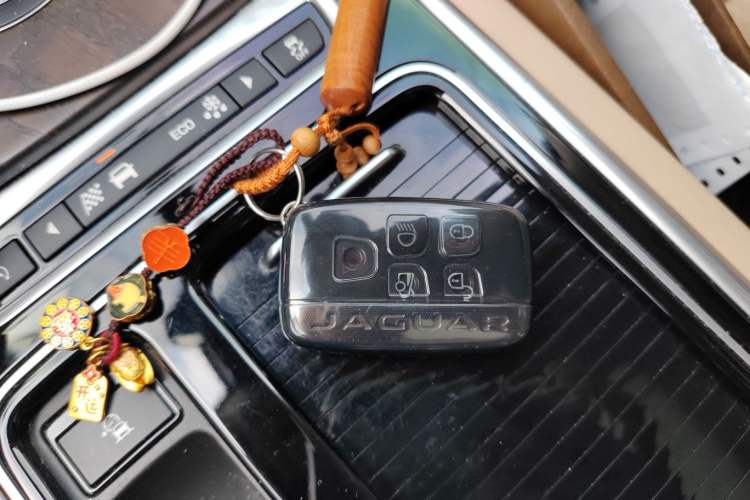 Used Jaguar XFL 2017 XFL 2.0T 240PS Luxury Edition