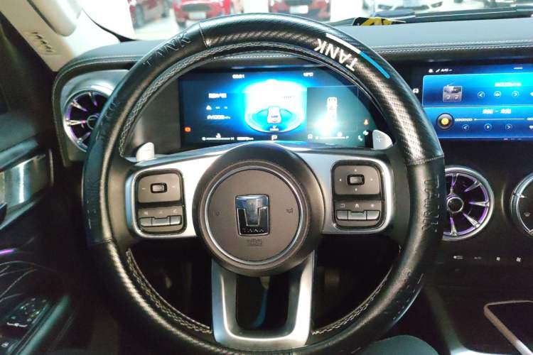 Used Tank 300 2023 City Edition 2.0T—Stylish as Ever Steering Wheel