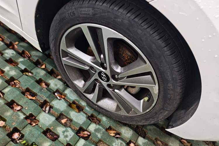 Used Hyundai Elantra (6th Generation / Lingdong) 2016 1.6L Automatic ZhiXuan – Elite Version