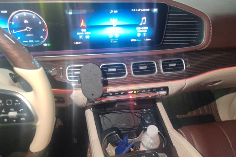 Used Mercedes-Benz Maybach GLS 2022 GLS 480 4MATIC Audio And AC Panel