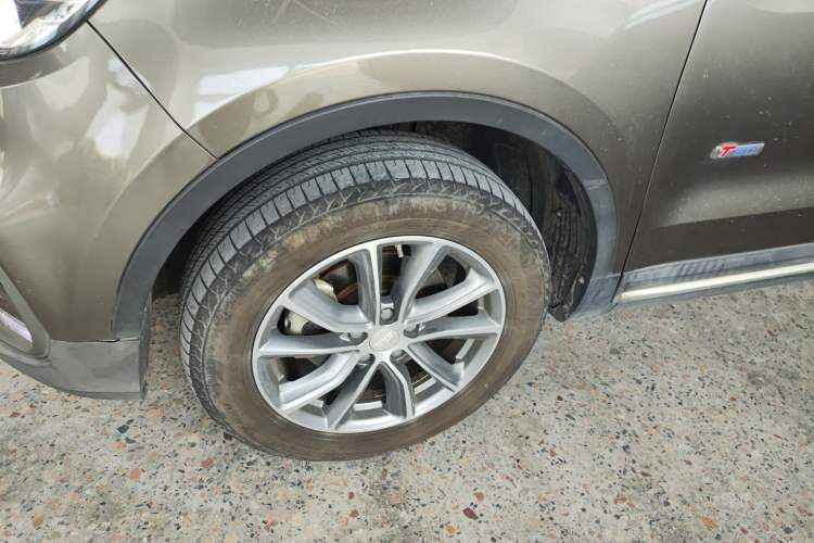 Used Geely Auto Emgrand X7 Sport 2018 1.8TD Automatic Two-Wheel Drive Smart Connect 4G Internet Edition