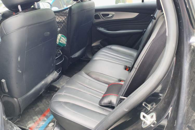 Used Roewe RX5 MAX 2021 Supreme Series 300TGI Automatic Luxury Cabin Edition Left Rear Seat
