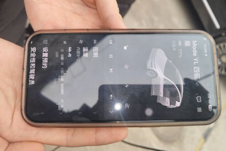 Used Tesla Model Y L 2025 Model Long-Range All-Wheel-Drive Version