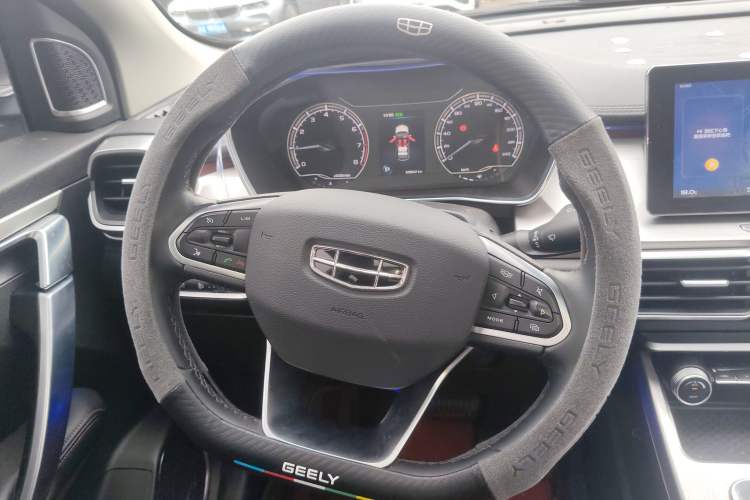 Used Geely Auto Coolray 2020 Facelift 240T DCT Hunter