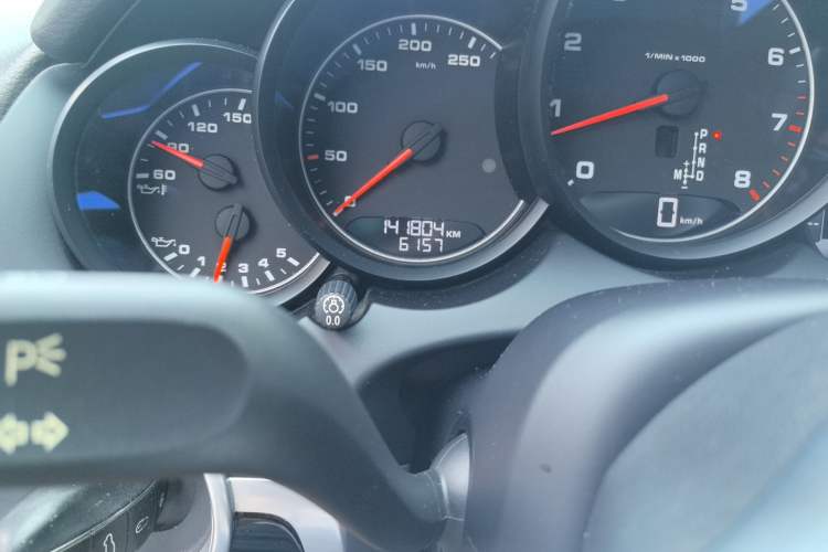 Used Porsche Cayenne 2016 Cayenne Platinum Edition 3.0T