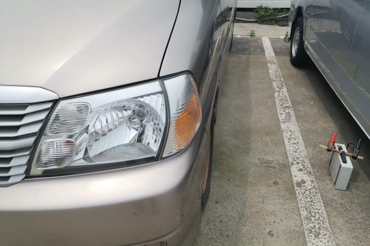 Used Jinbei Grace 2016 2.0L Express Utility Model
