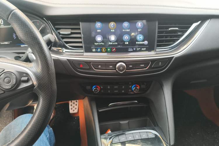 Used Buick Regal 2020 GS 28T Prestige Model Audio And AC Panel