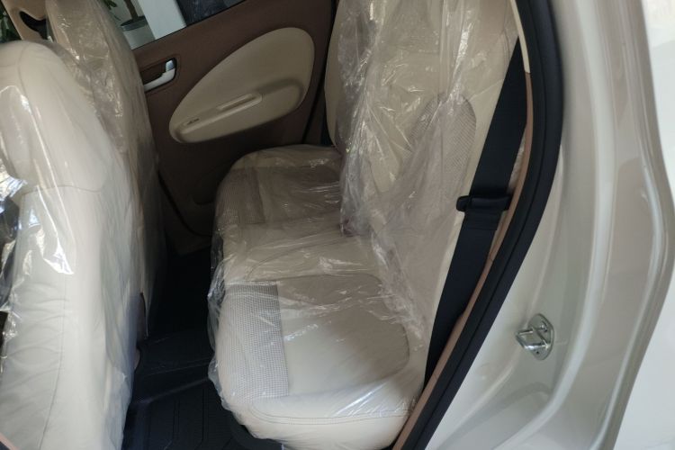 Used Wuling Hongguang MINIEV 2025 Four-Door Version Advanced Edition Left Rear Seat