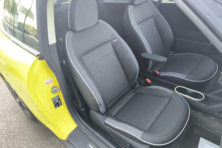 Used MINI Electric MINI COOPER 2024 452km COOPER SE Artist